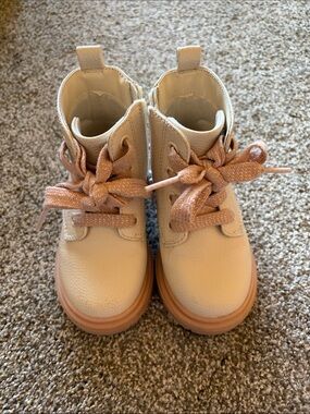 Cat and Jack Cream Ankle Boots with Pink Laces